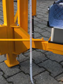 mit dem Massband korrekt ausgerichtet Systemdetail